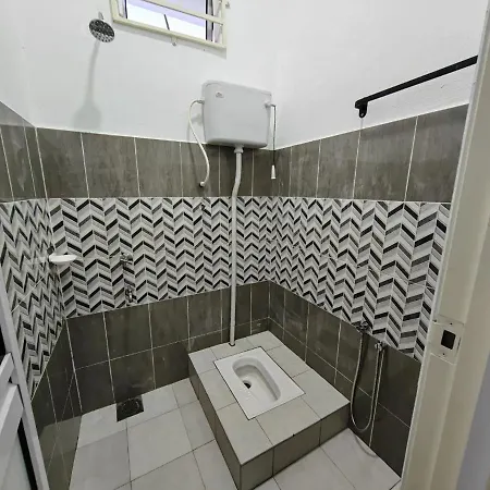 Monolocale Stay Kota Bharu Exterior photo